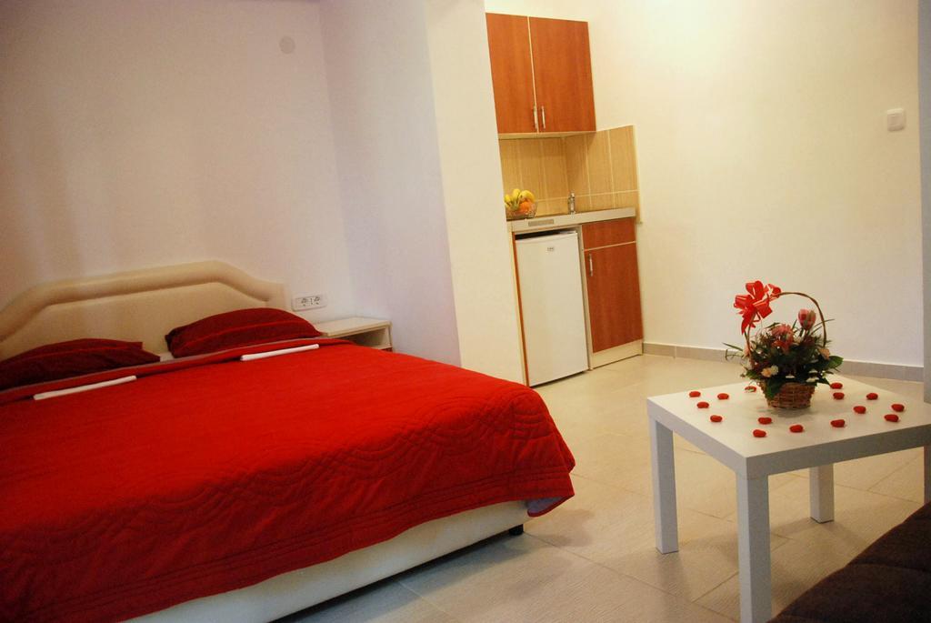 Apartmani Bonik Budva Rum bild