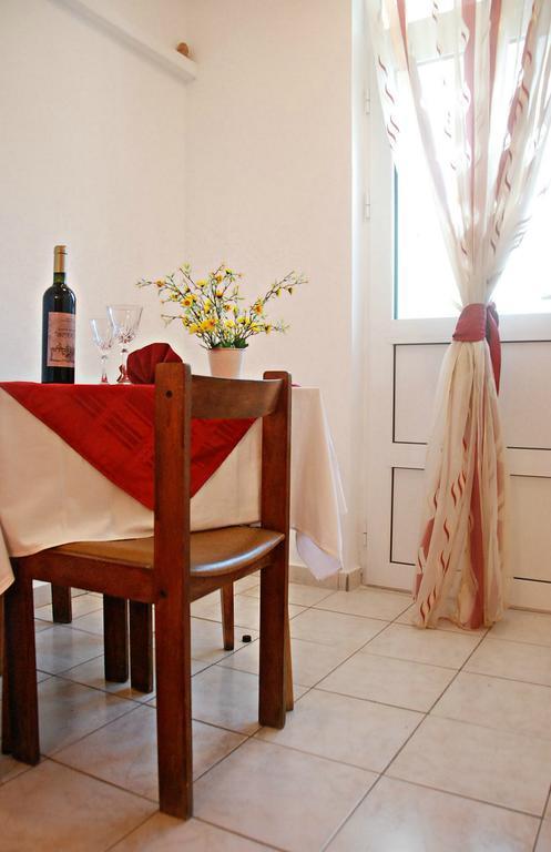 Apartmani Bonik Budva Rum bild