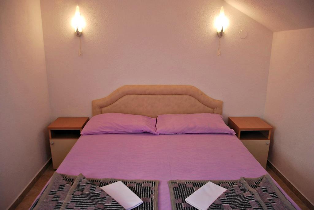Apartmani Bonik Budva Rum bild