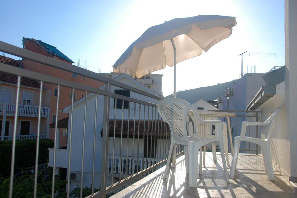 Apartmani Bonik Budva Rum bild