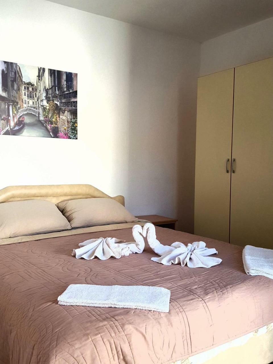 Apartmani Bonik Budva Exteriör bild