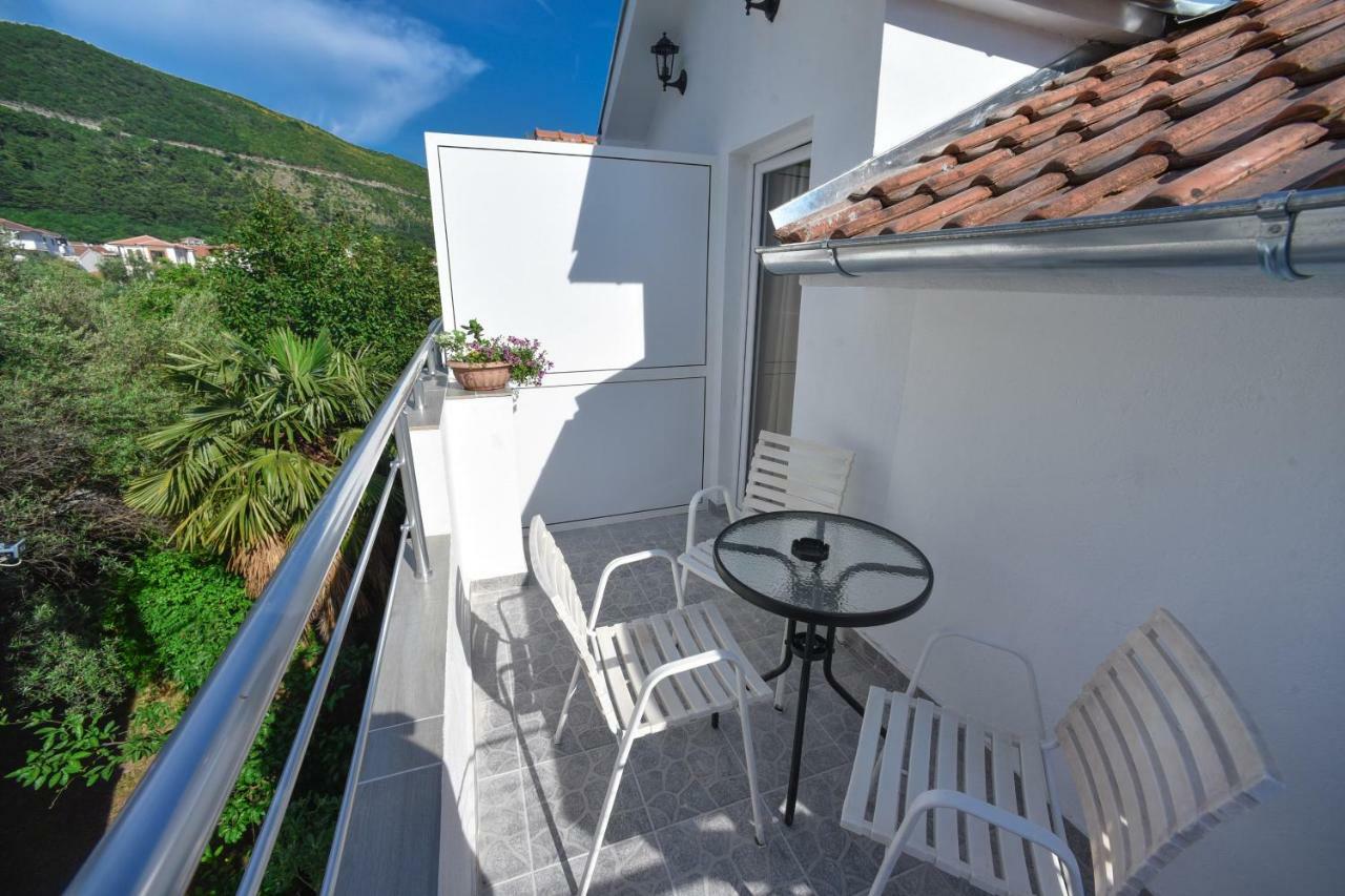 Apartmani Bonik Budva Exteriör bild