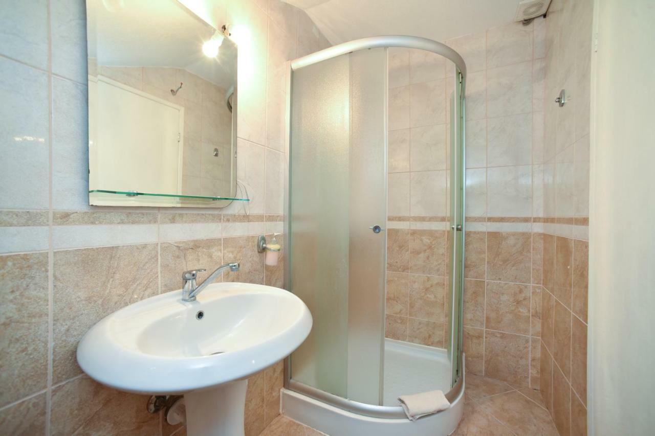 Apartmani Bonik Budva Exteriör bild