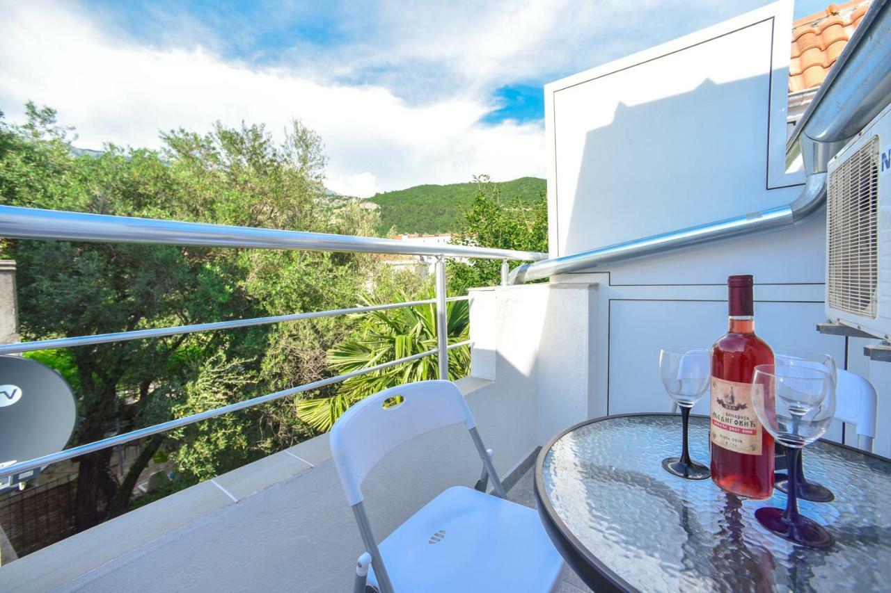 Apartmani Bonik Budva Exteriör bild