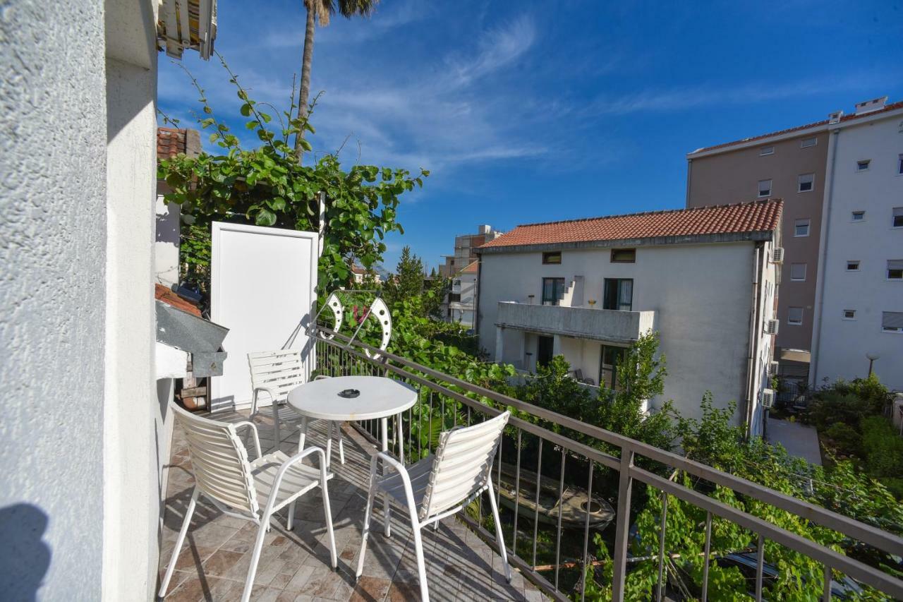Apartmani Bonik Budva Exteriör bild